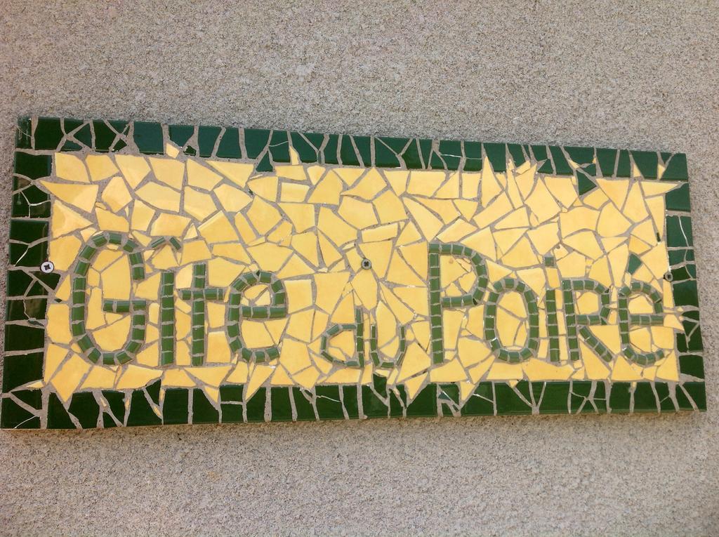 Le Gite Du Poire Molere Exterior photo